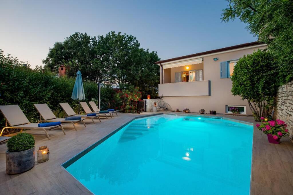 פורץ Villa Lidija מראה חיצוני תמונה