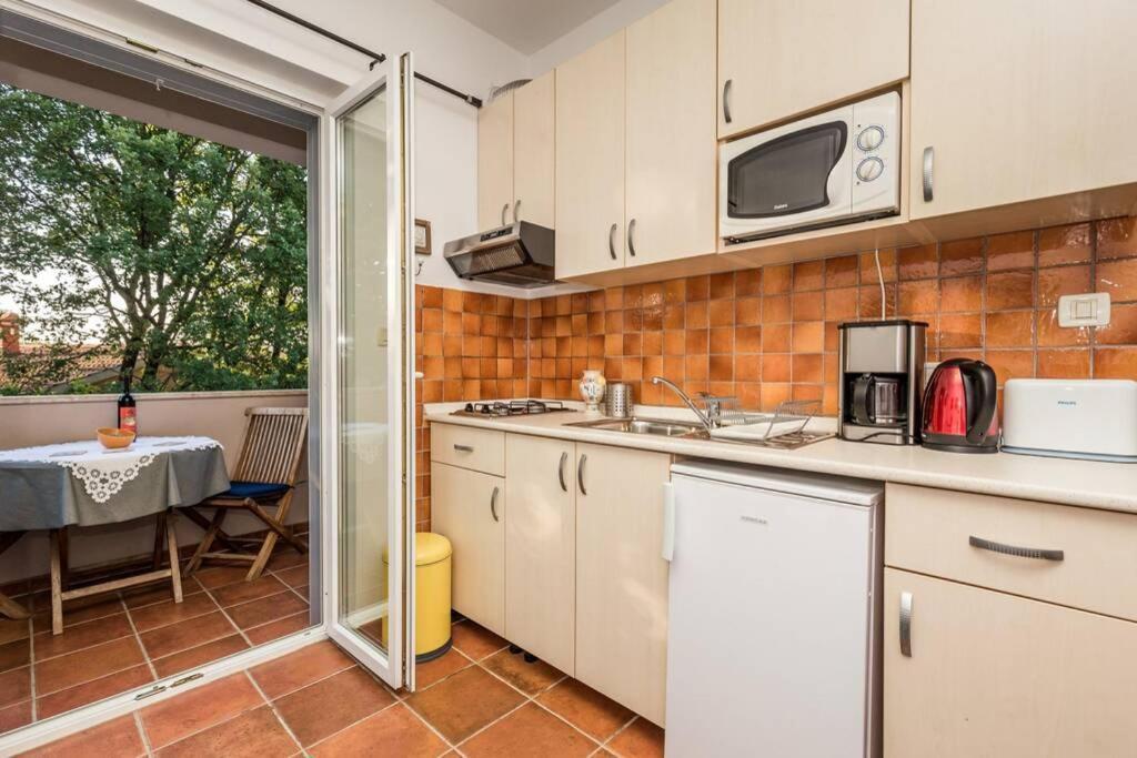 פורץ Villa Lidija מראה חיצוני תמונה