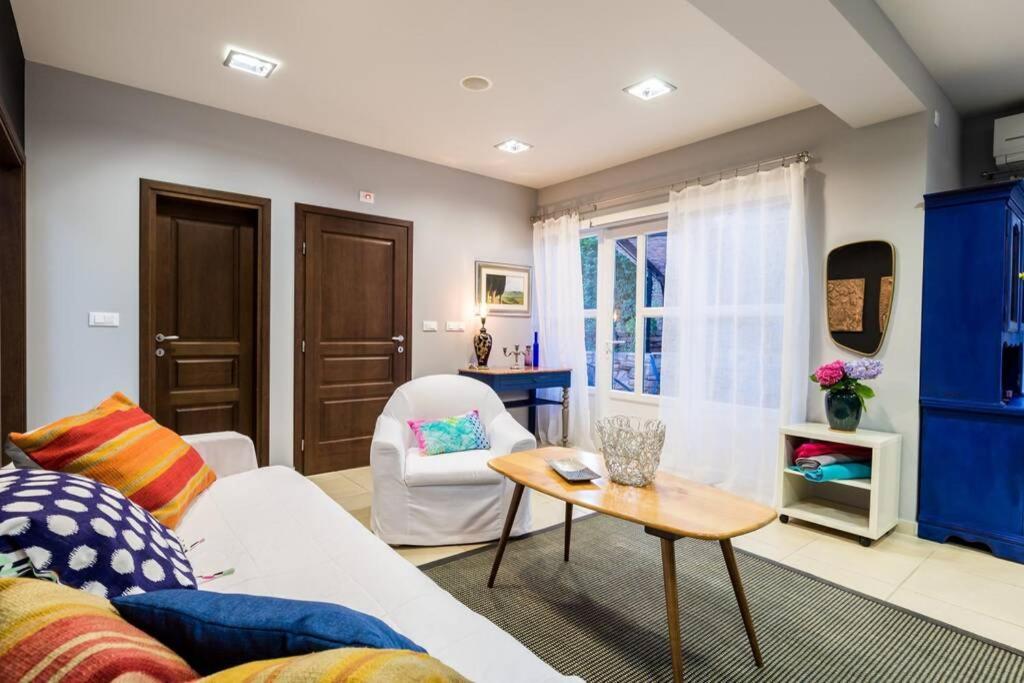 פורץ Villa Lidija מראה חיצוני תמונה